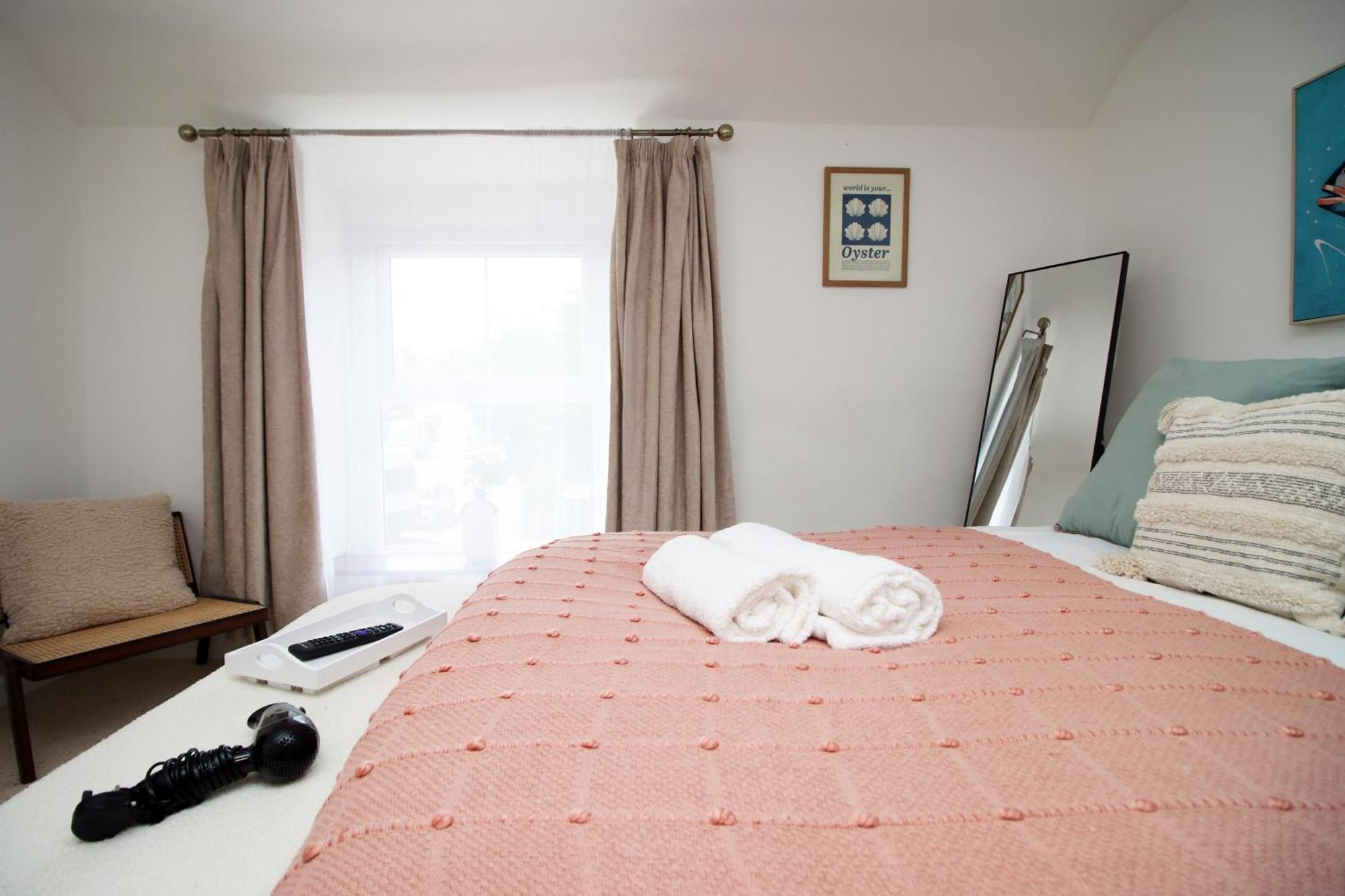 Little Gem In The Mumbles! Fishermans Cottage With Log Burner, Dog Friendly And Welcome Breakfast Hamper! מראה חיצוני תמונה