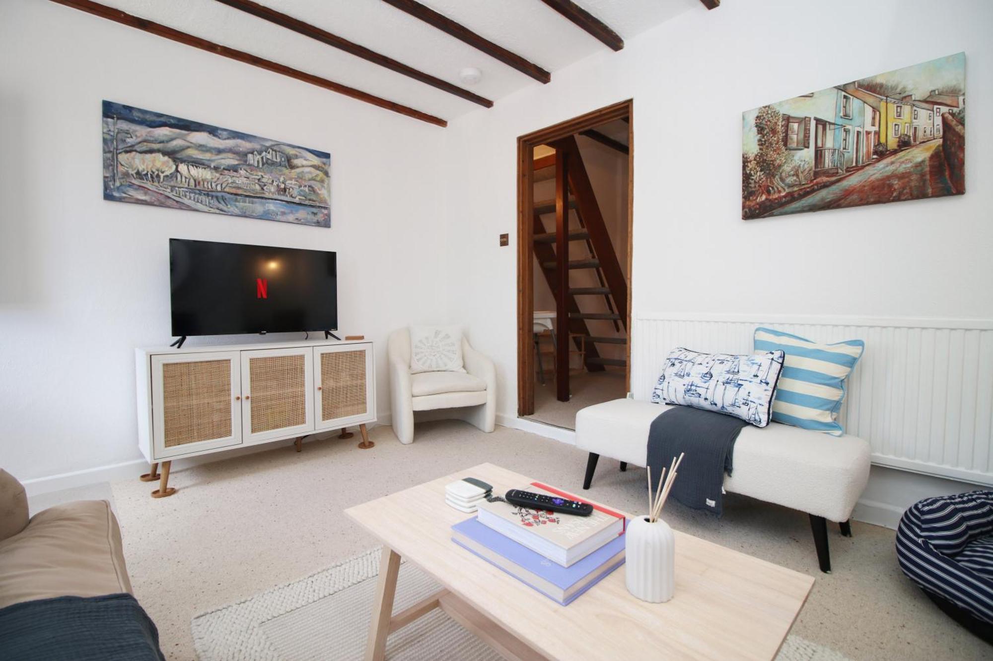 Little Gem In The Mumbles! Fishermans Cottage With Log Burner, Dog Friendly And Welcome Breakfast Hamper! מראה חיצוני תמונה