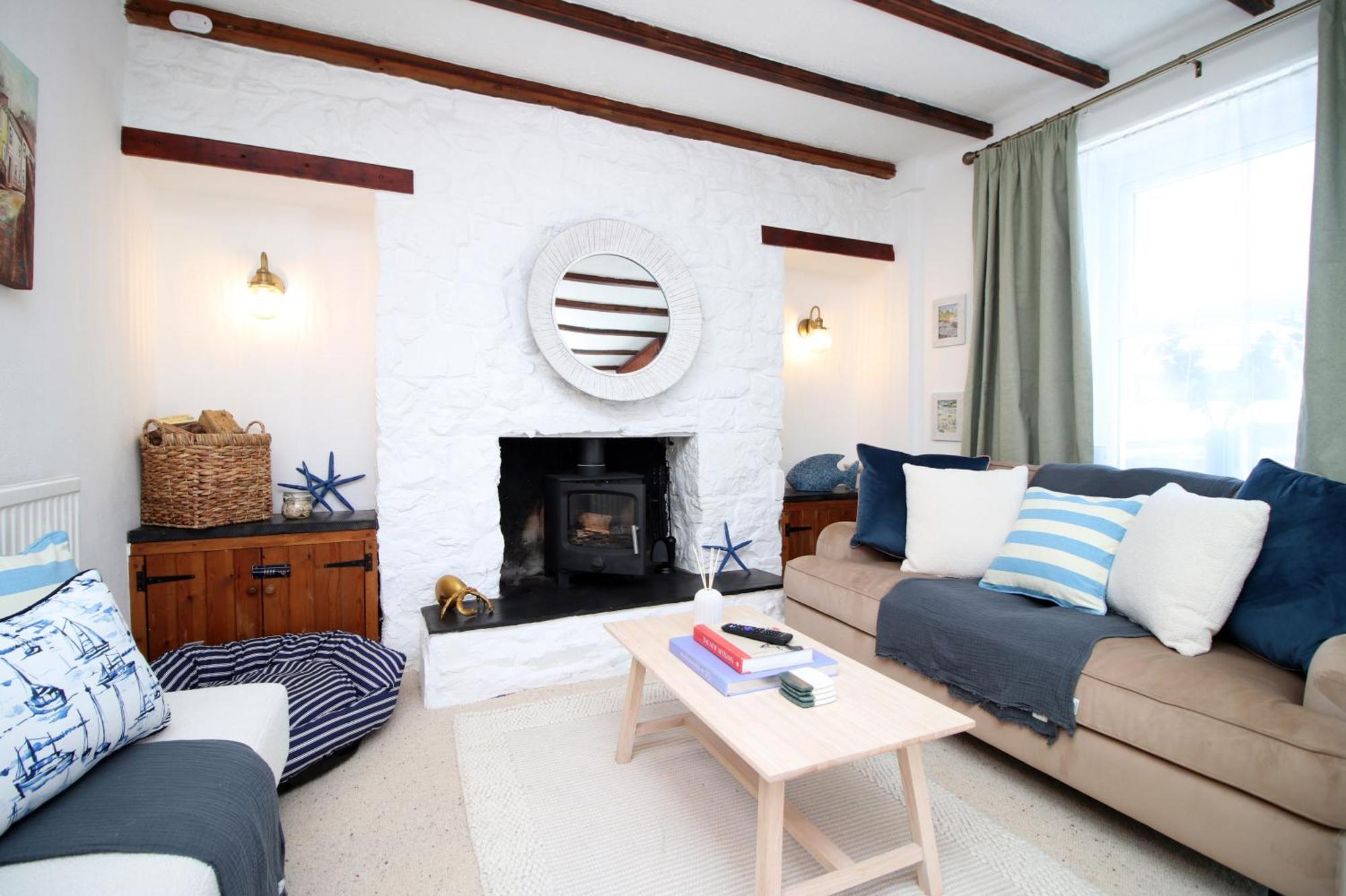 Little Gem In The Mumbles! Fishermans Cottage With Log Burner, Dog Friendly And Welcome Breakfast Hamper! מראה חיצוני תמונה