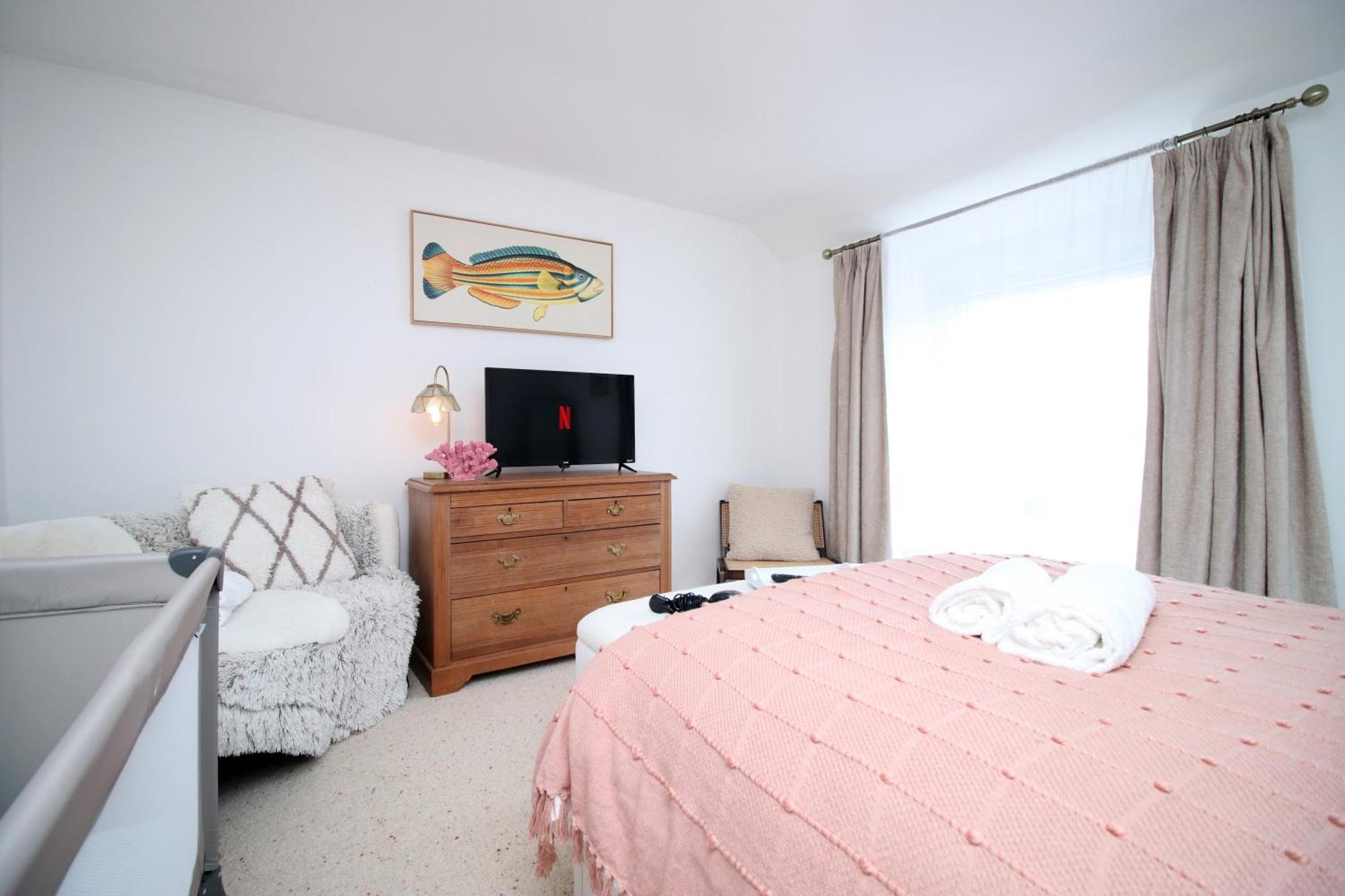 Little Gem In The Mumbles! Fishermans Cottage With Log Burner, Dog Friendly And Welcome Breakfast Hamper! מראה חיצוני תמונה