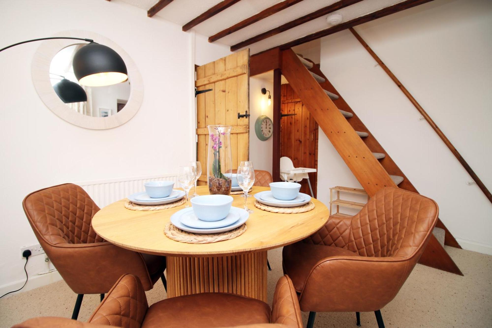 Little Gem In The Mumbles! Fishermans Cottage With Log Burner, Dog Friendly And Welcome Breakfast Hamper! מראה חיצוני תמונה